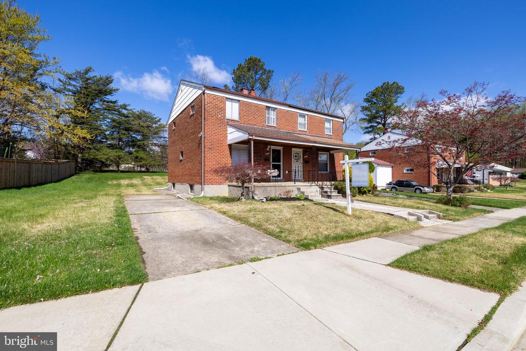 3712 Trent Rd