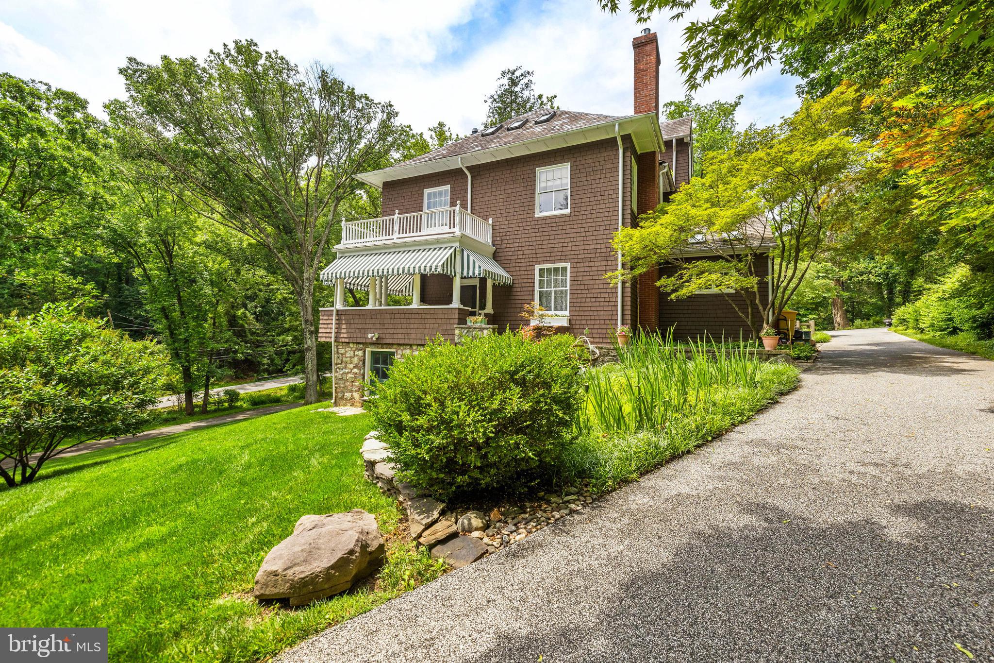 1914 Ruxton Rd