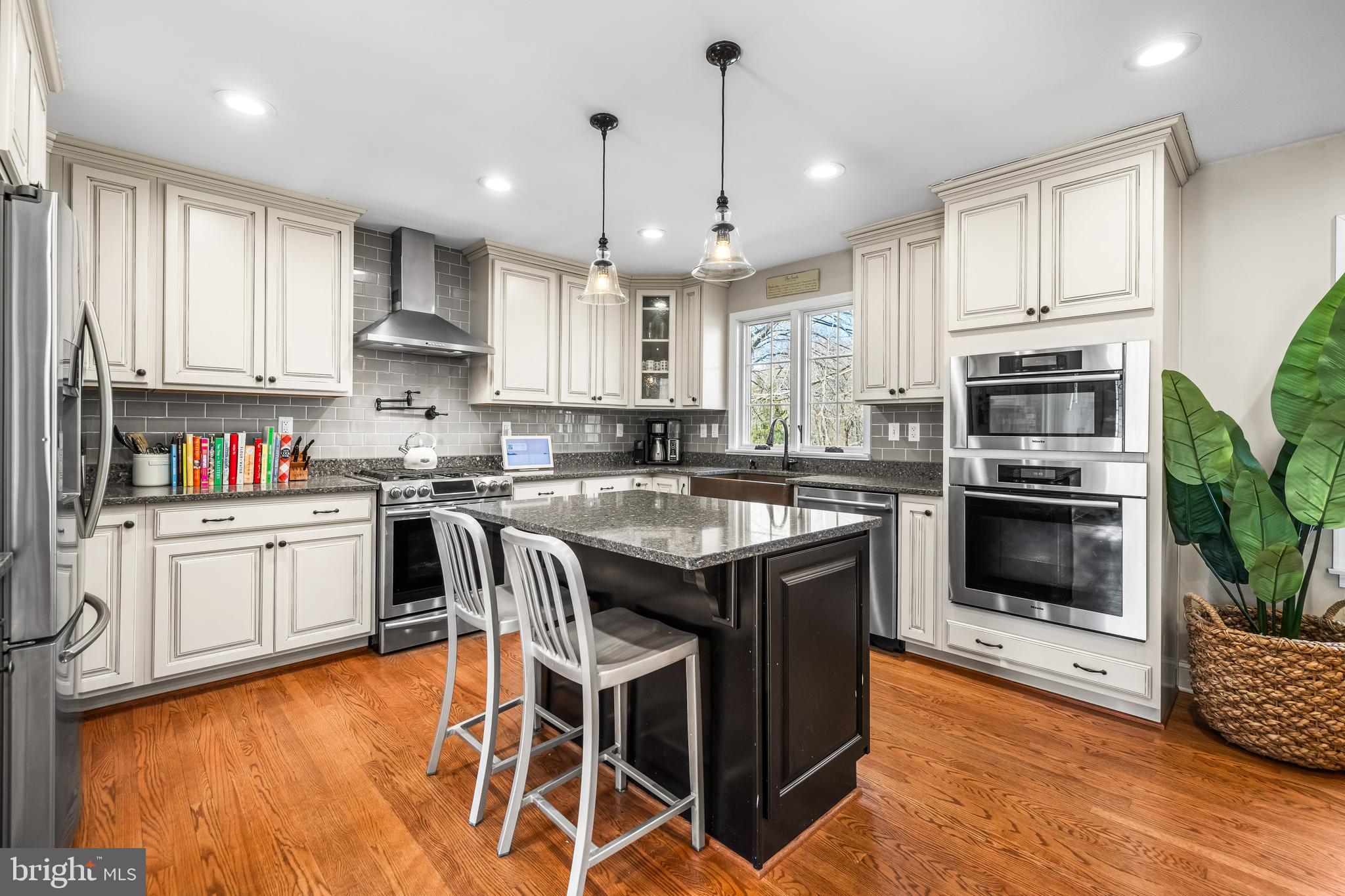 13020 Heil Manor Dr