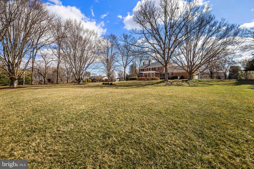 13020 Heil Manor Dr