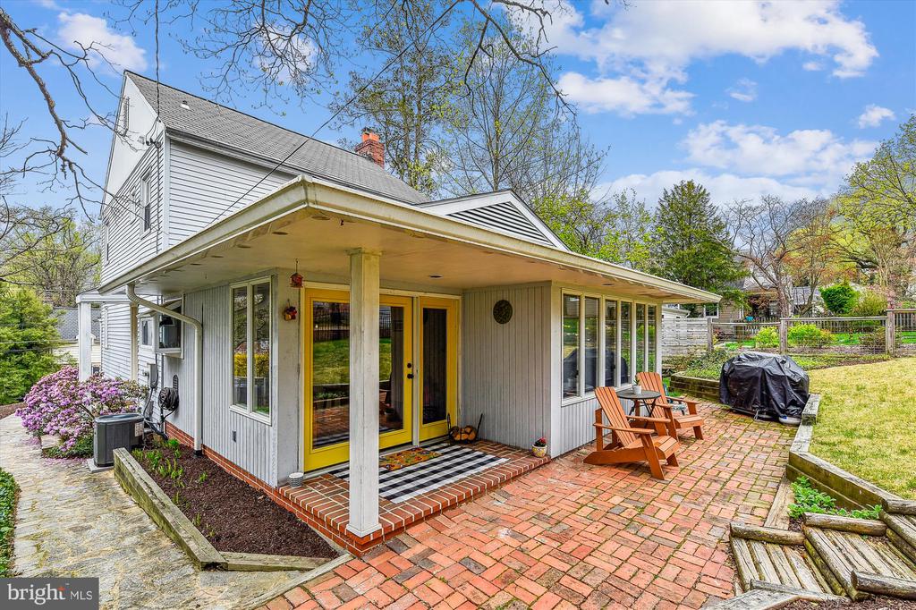 609 Marwood Rd