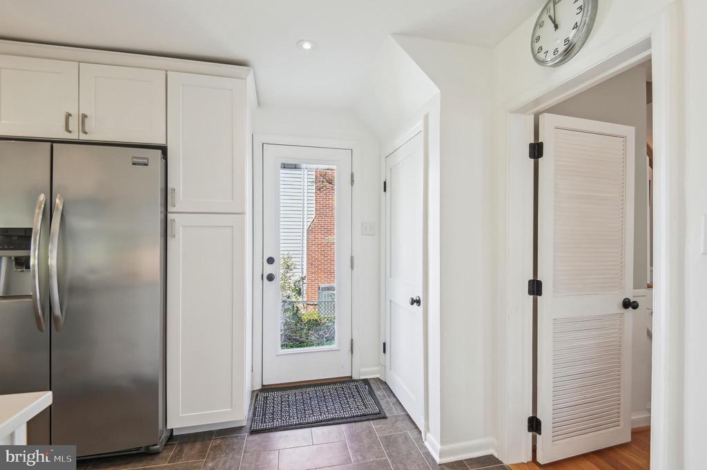 609 Marwood Rd