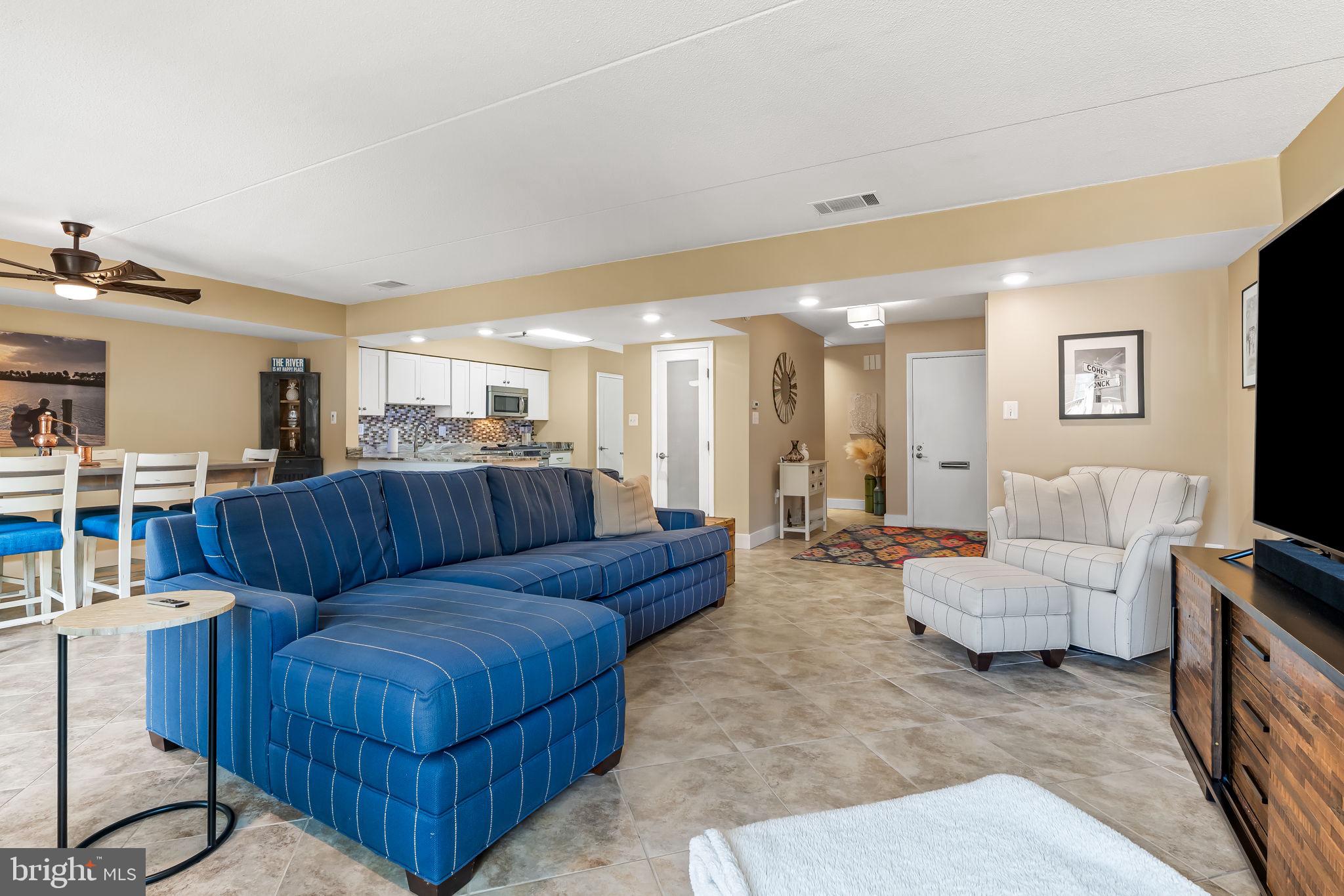 13 Tanner Ct #H