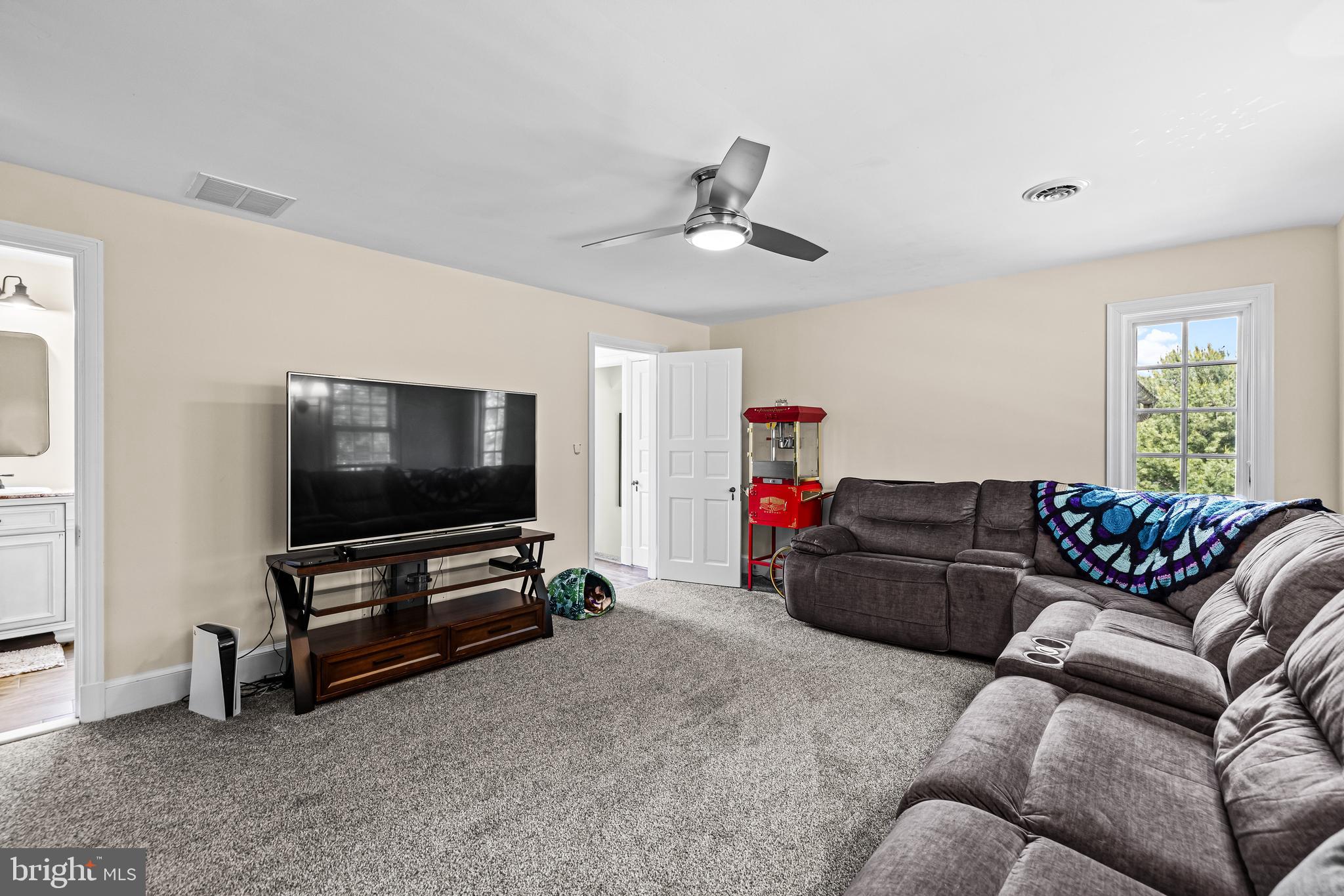 3407 Starlite Ct