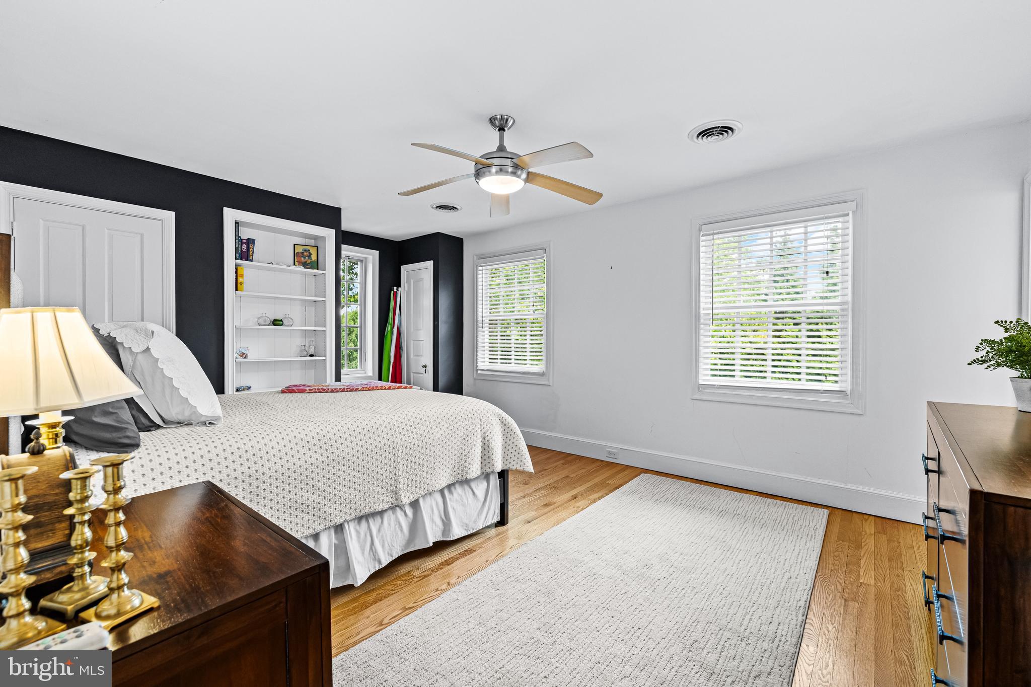 3407 Starlite Ct