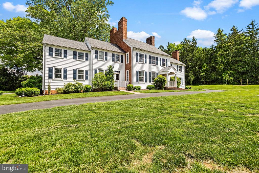 3407 Starlite Ct