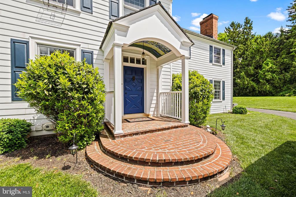 3407 Starlite Ct