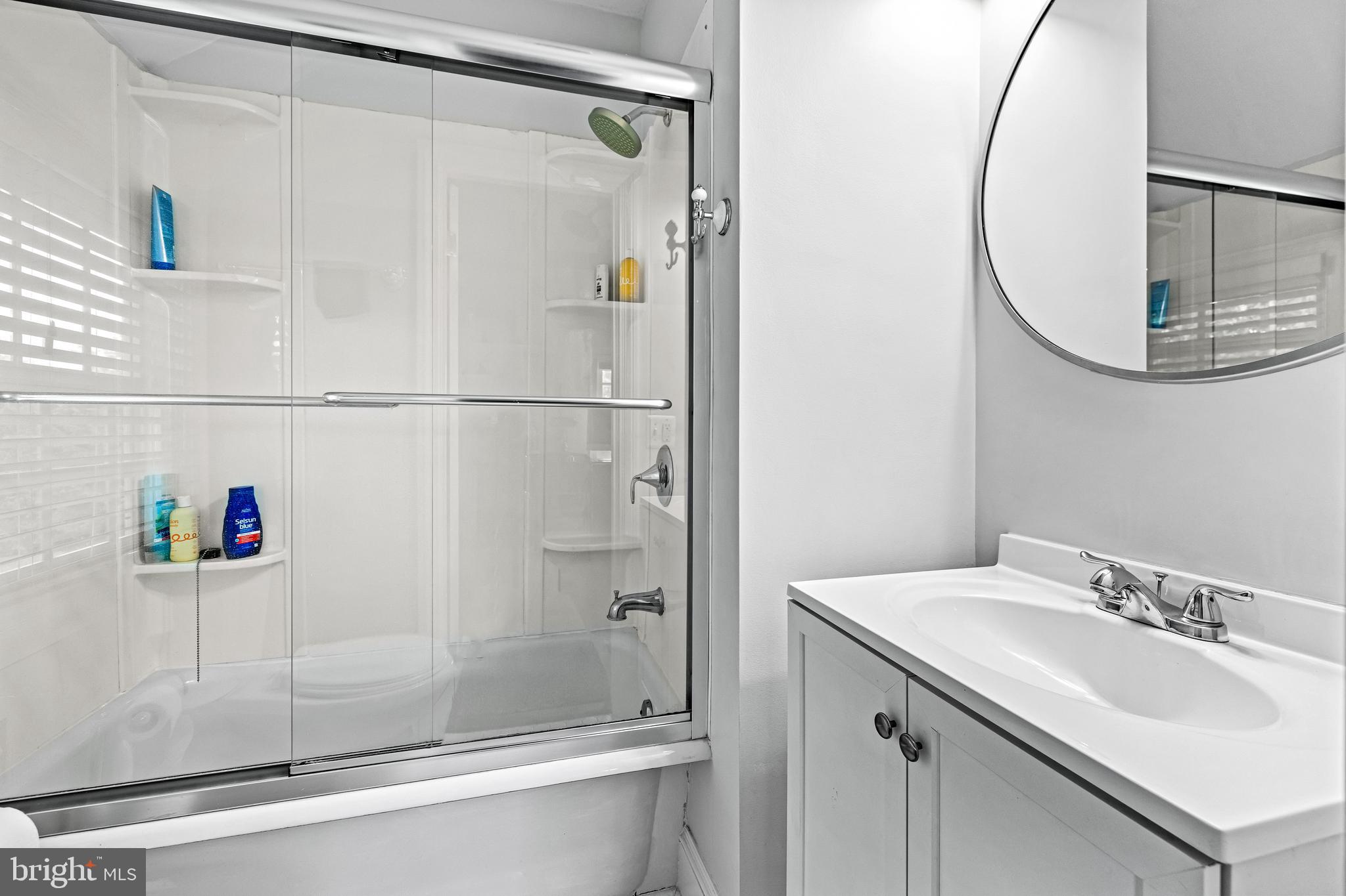 3407 Starlite Ct
