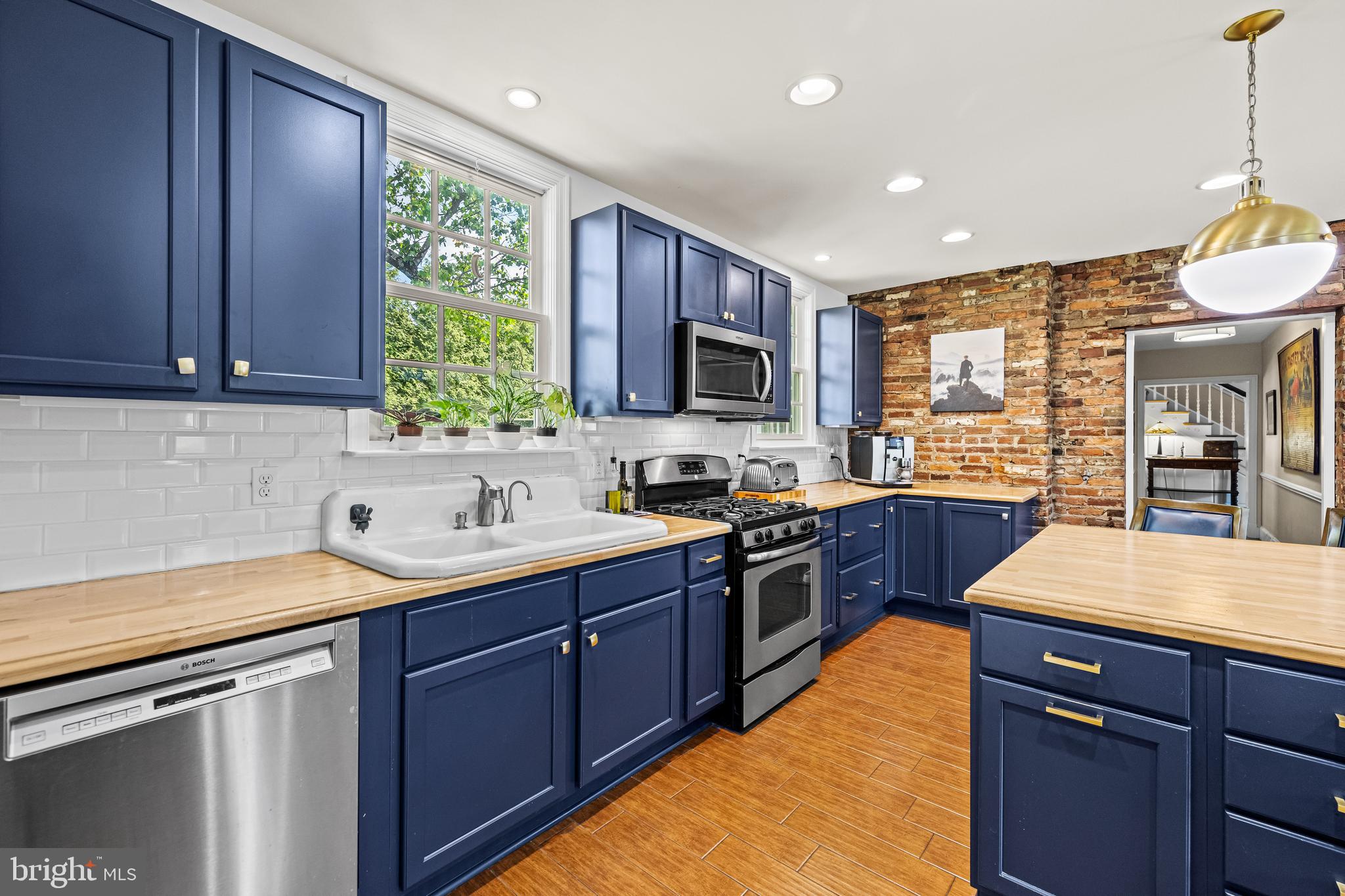 3407 Starlite Ct