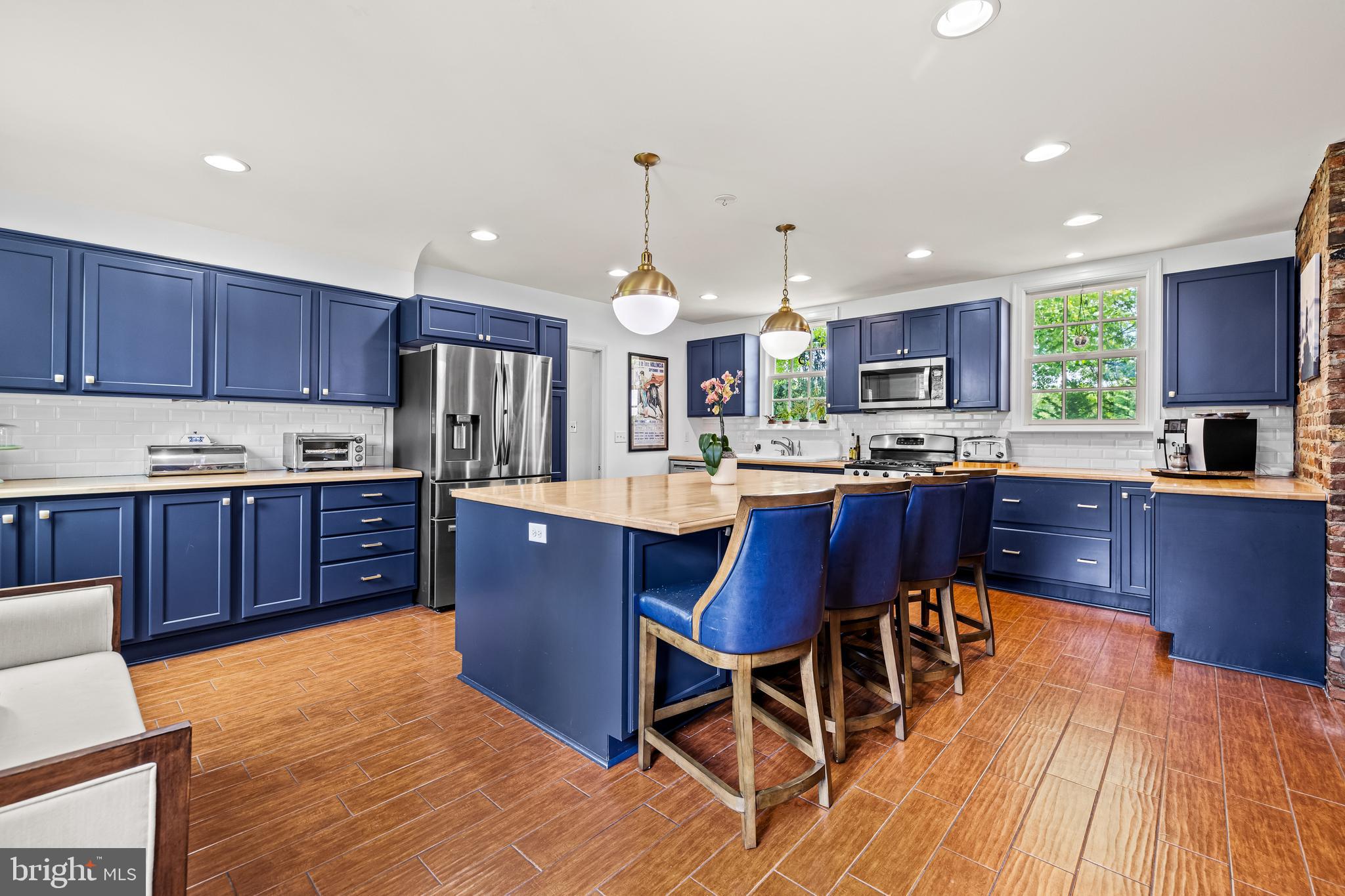 3407 Starlite Ct