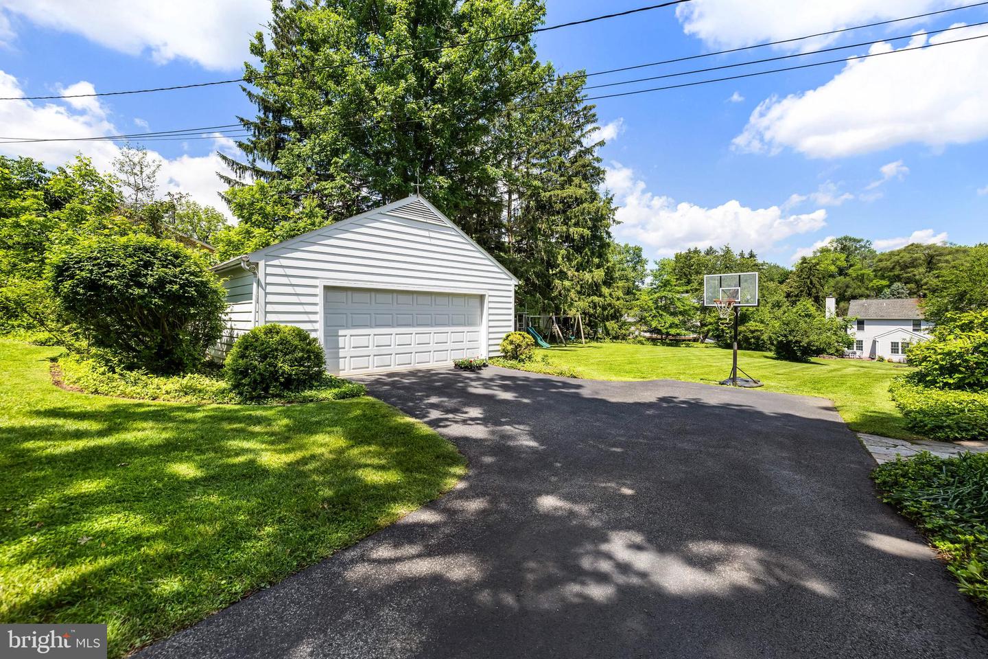 508 Hampton Ln