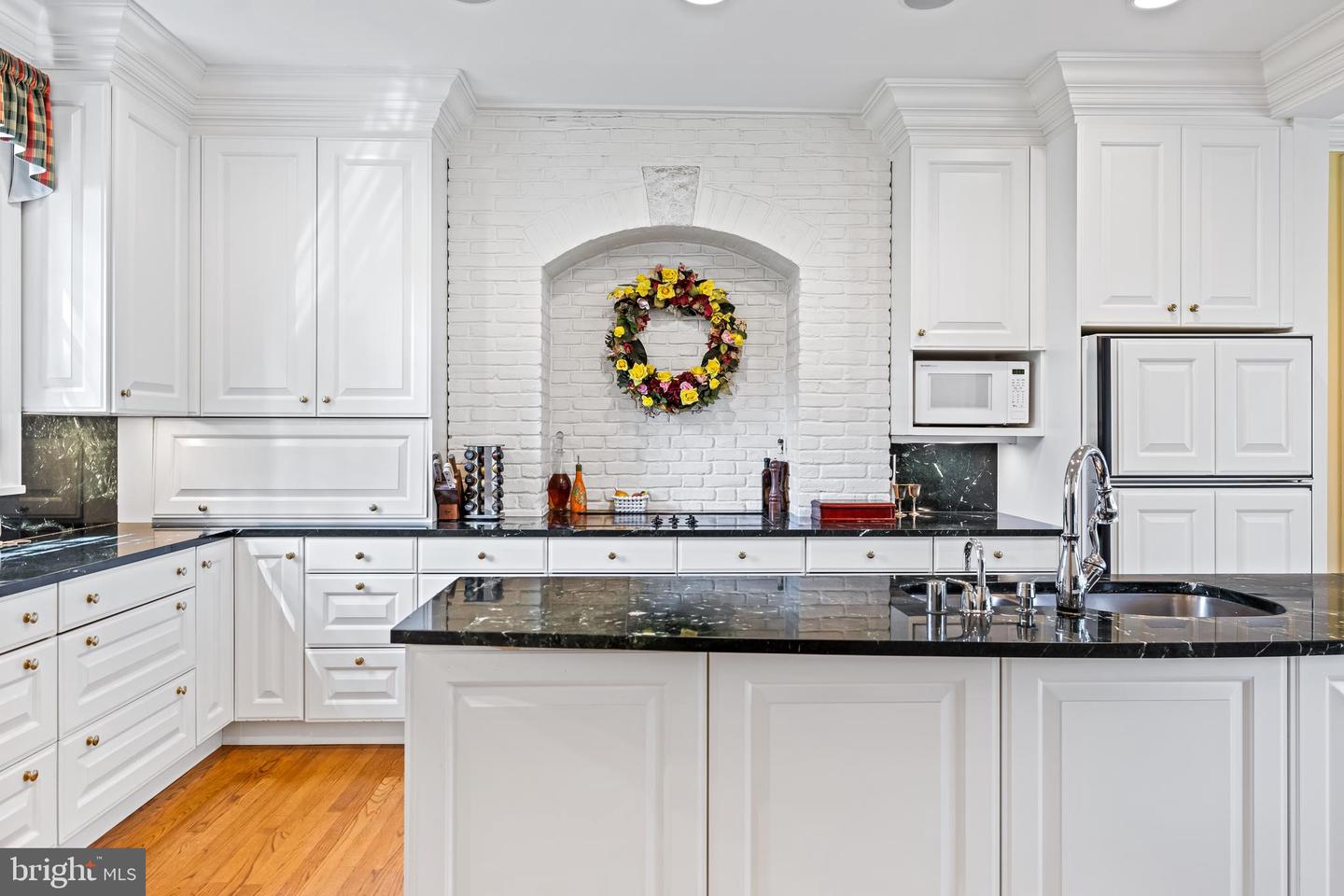 508 Hampton Ln