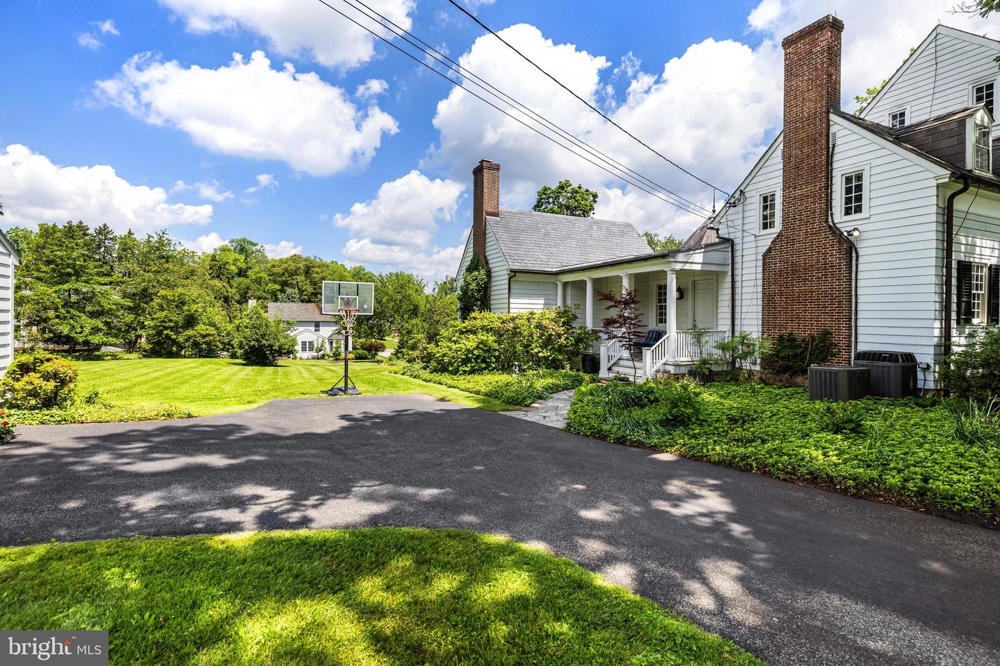 508 Hampton Ln