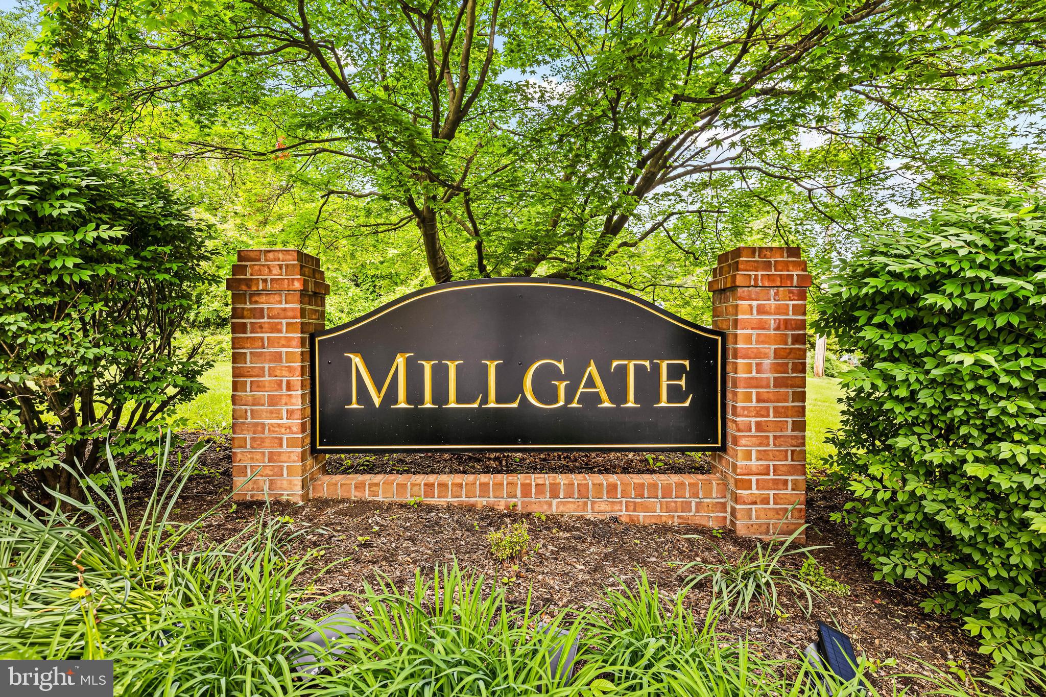 14210 SAWMILL COURT