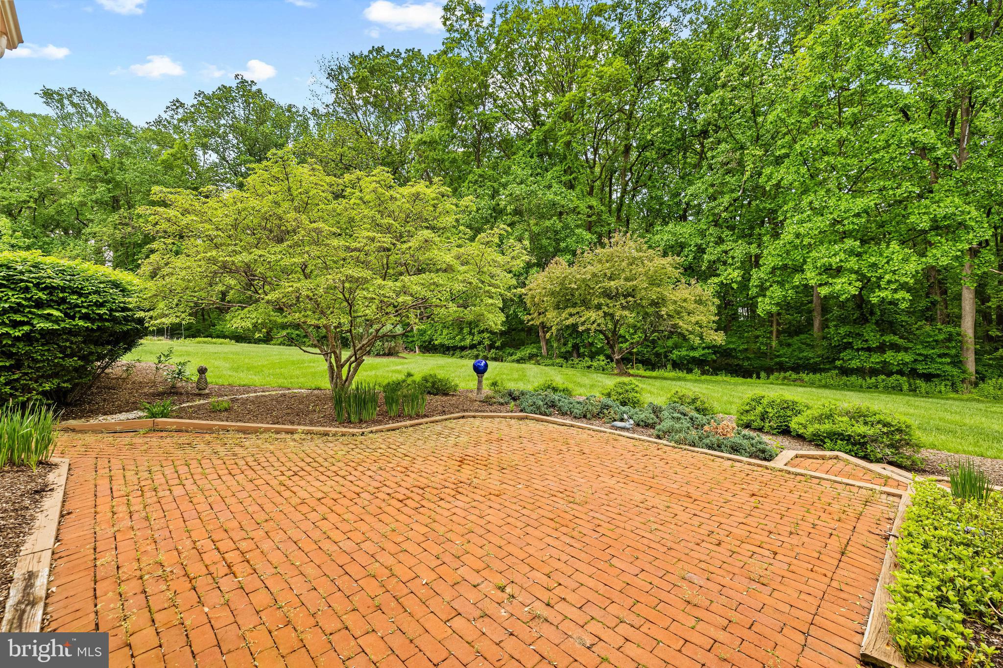 14210 SAWMILL COURT
