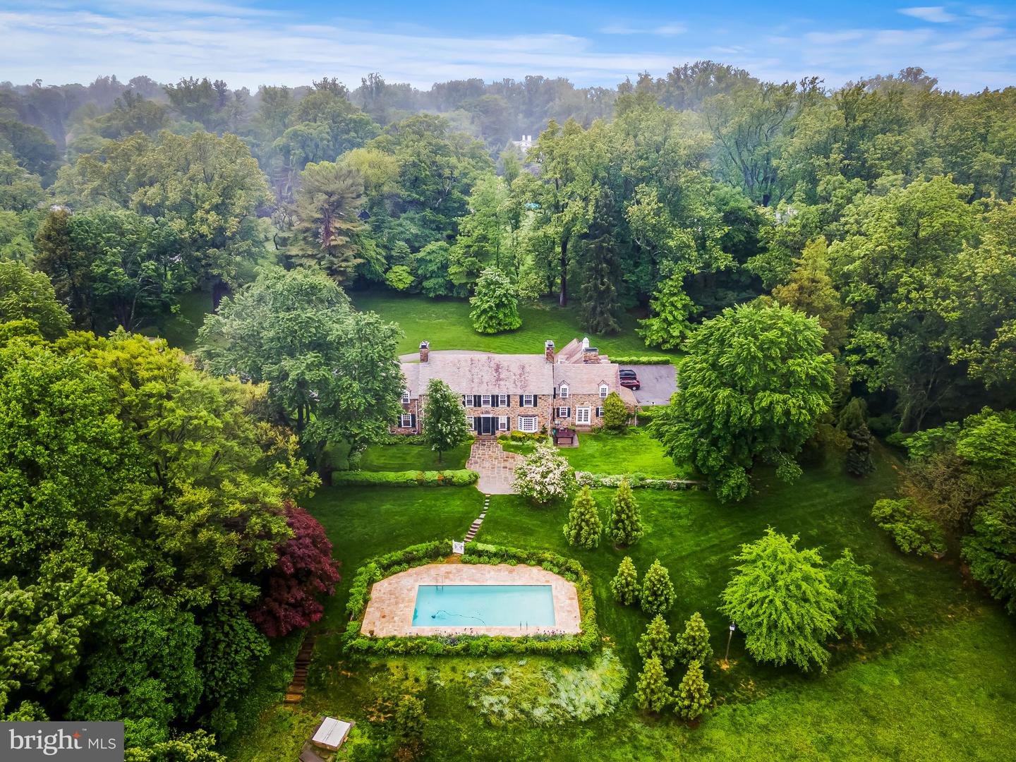 211 Golf Course Rd