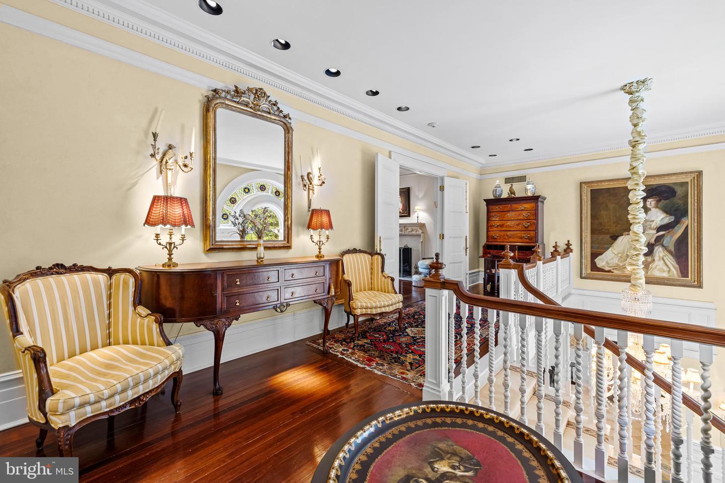 16 Merry Hill Ct