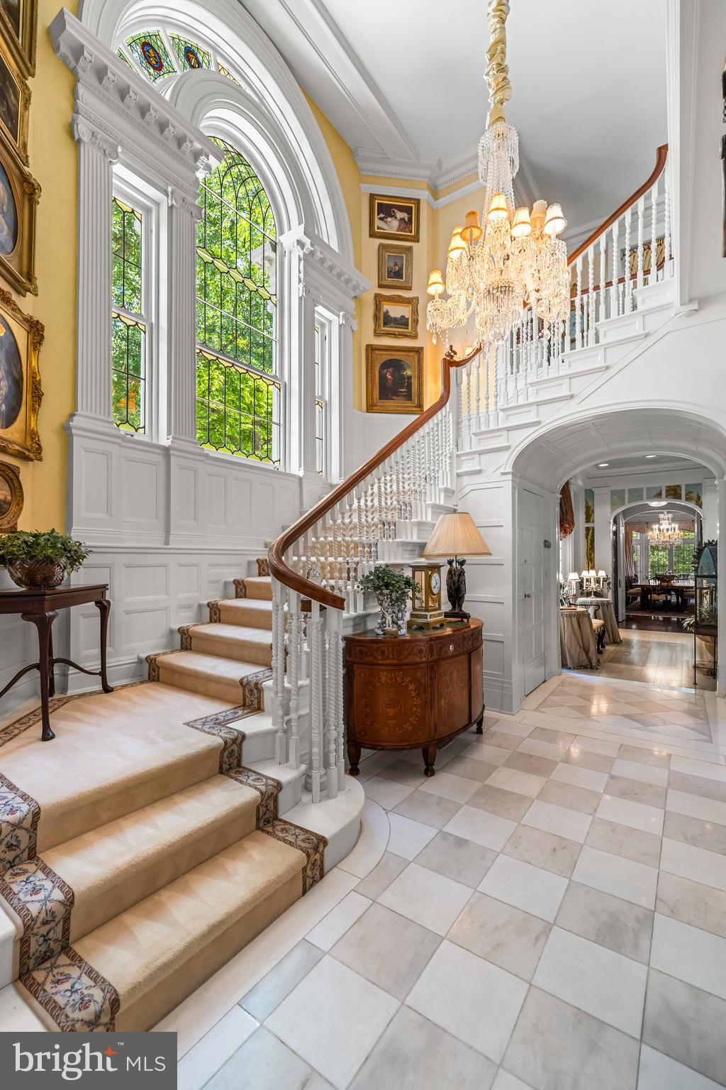 16 Merry Hill Ct