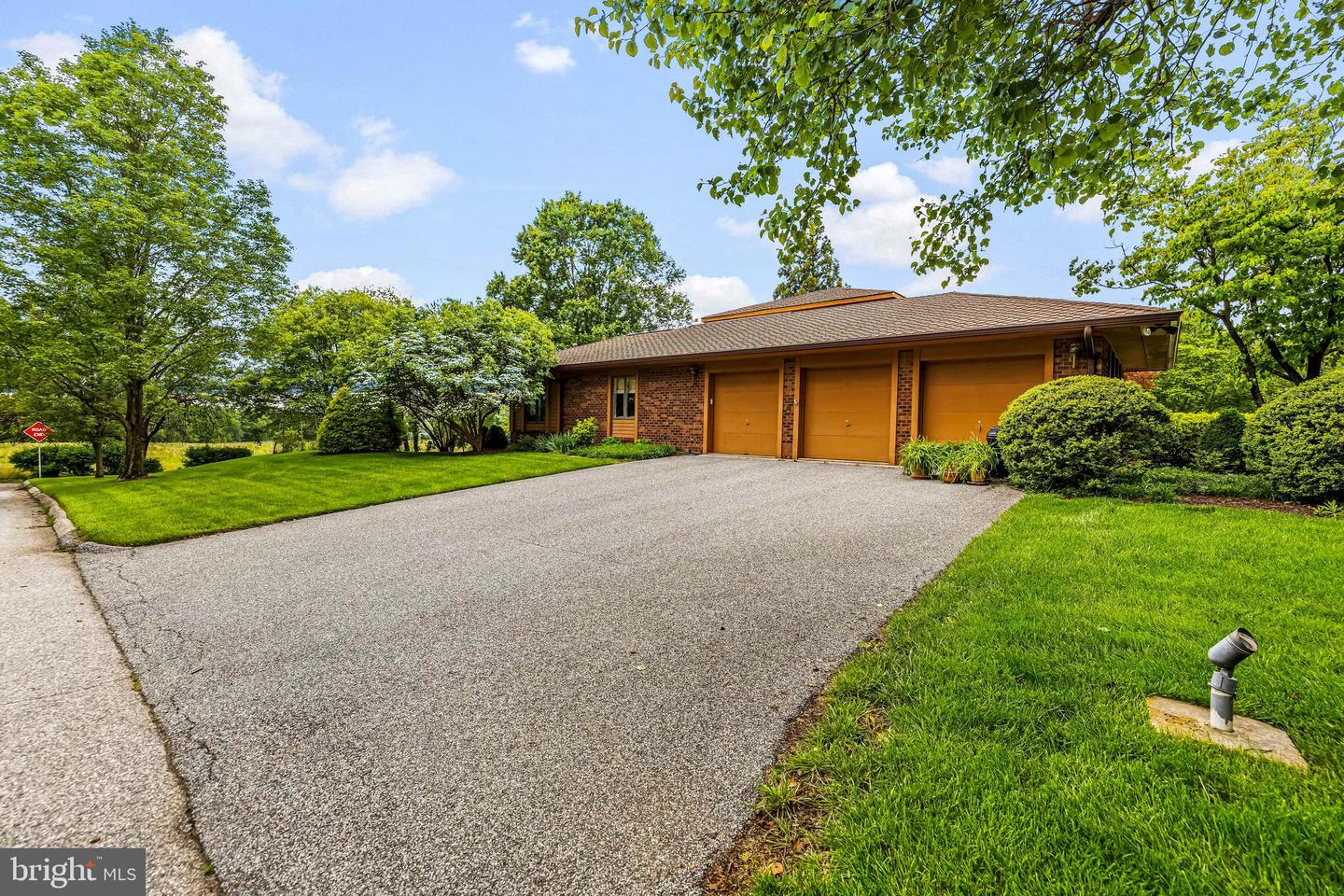 76 Seminary Farm Rd
