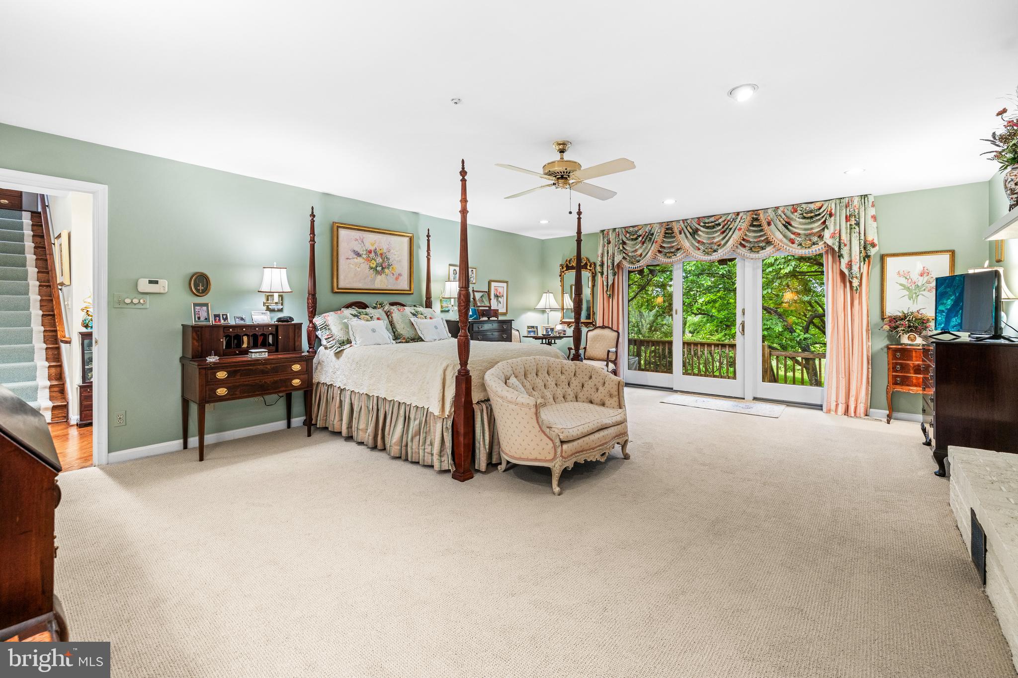 76 Seminary Farm Rd