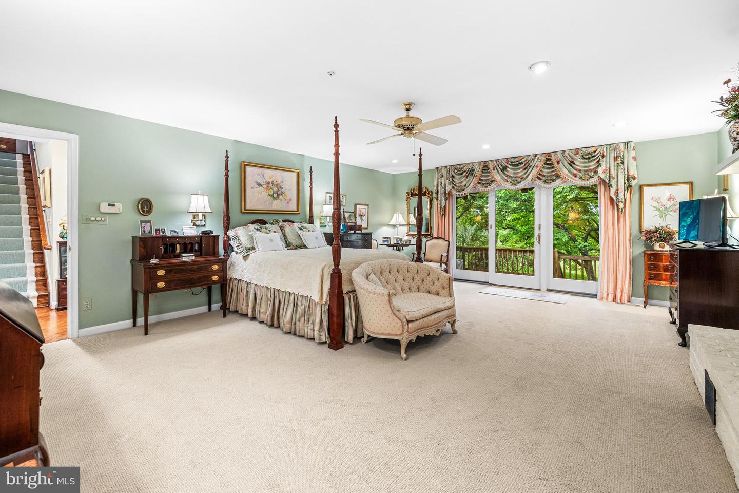 76 Seminary Farm Rd