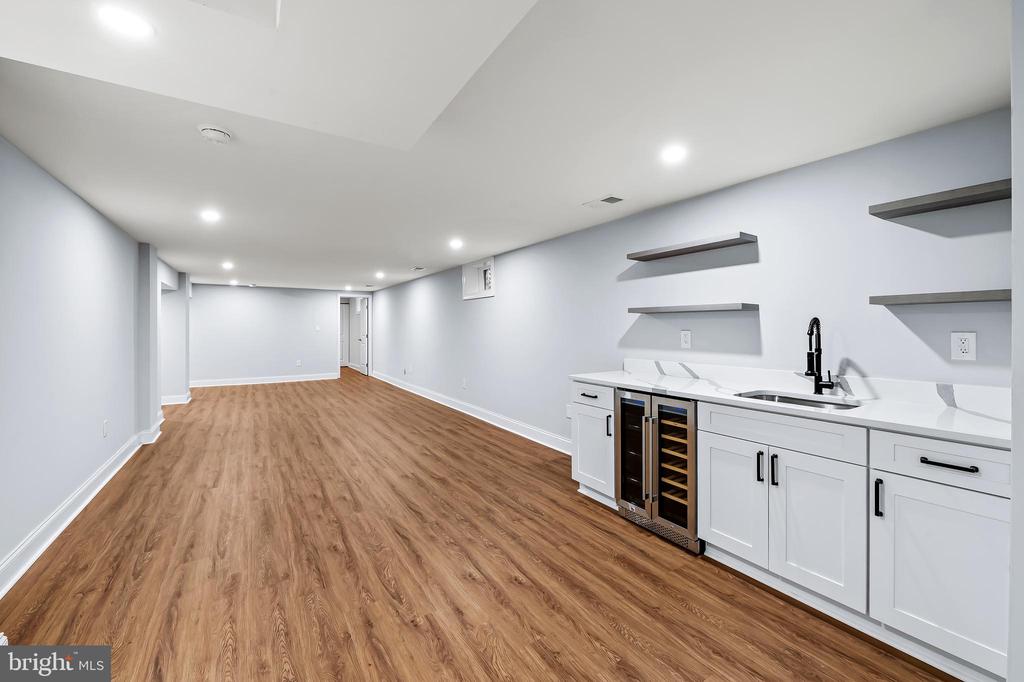 904 Stevenson Ln
