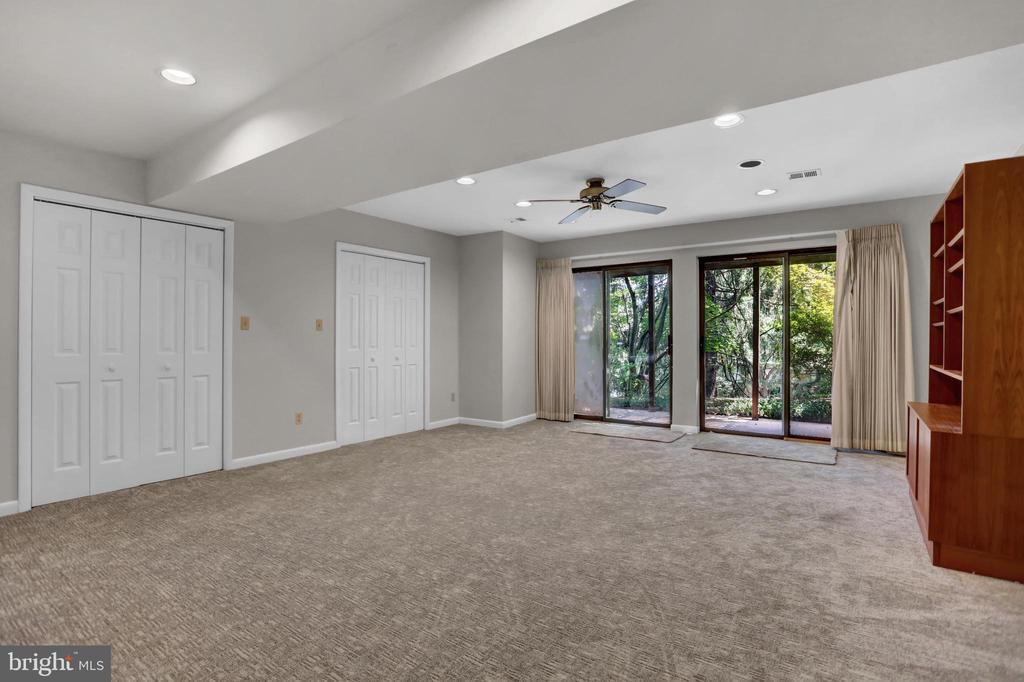 2145 Kimrick Pl