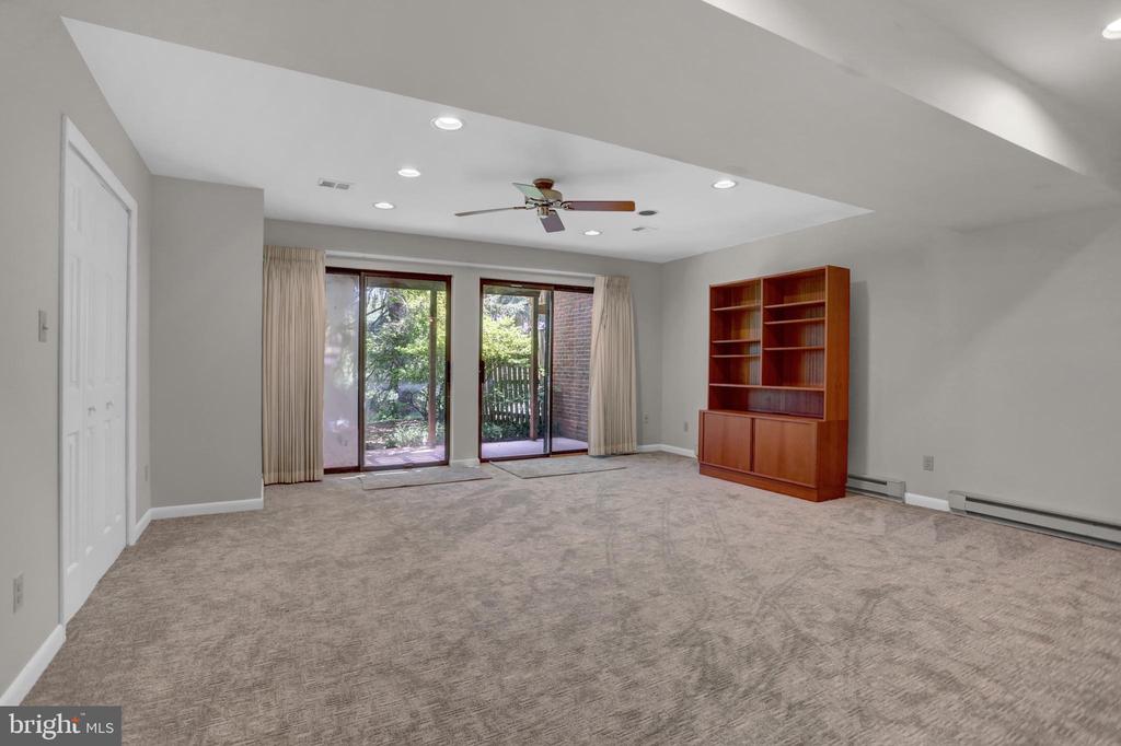 2145 Kimrick Pl