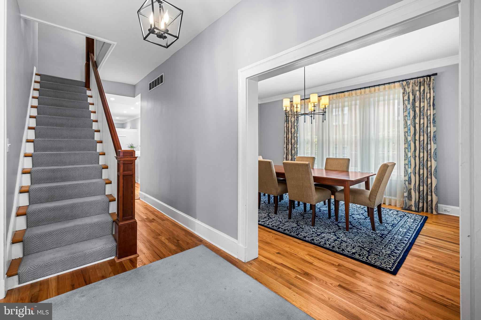 821 Wellington Rd