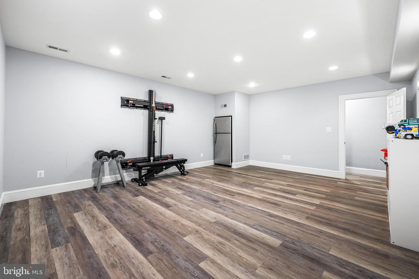 821 Wellington Rd