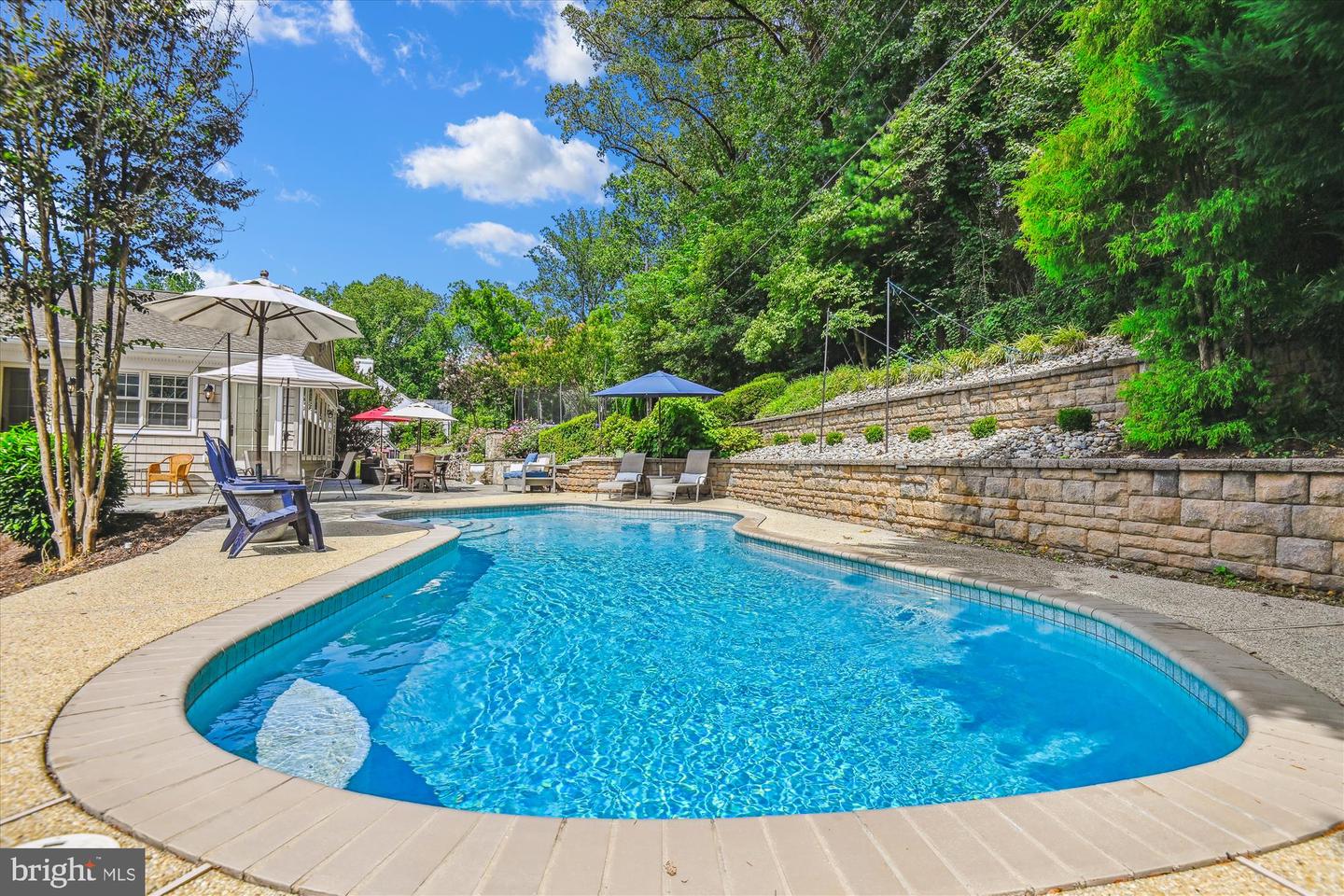 21 Buchanan Rd