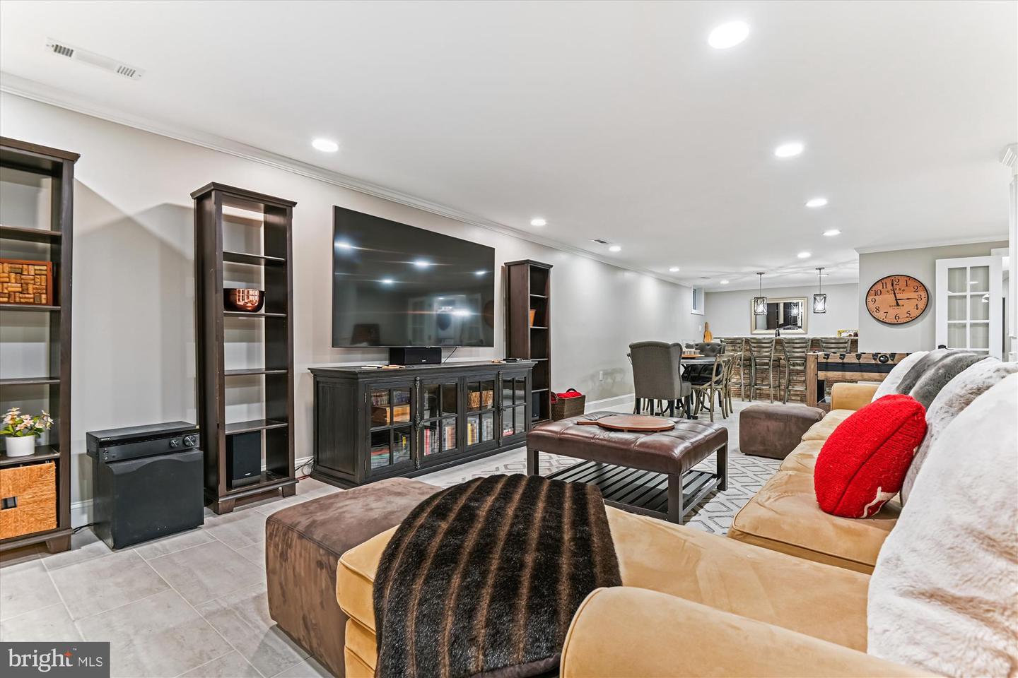 21 Buchanan Rd