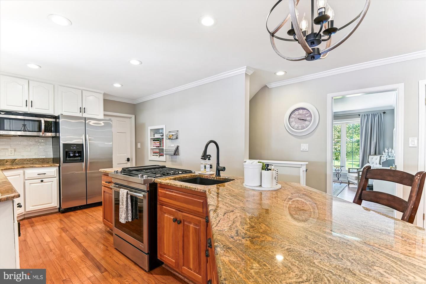 21 Buchanan Rd