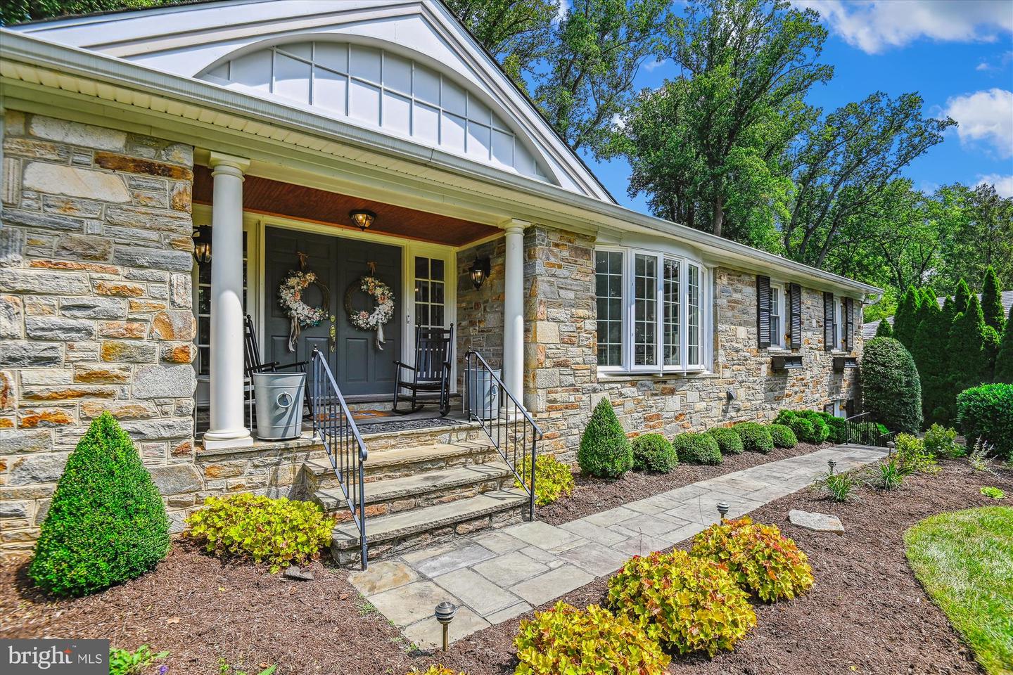 21 Buchanan Rd