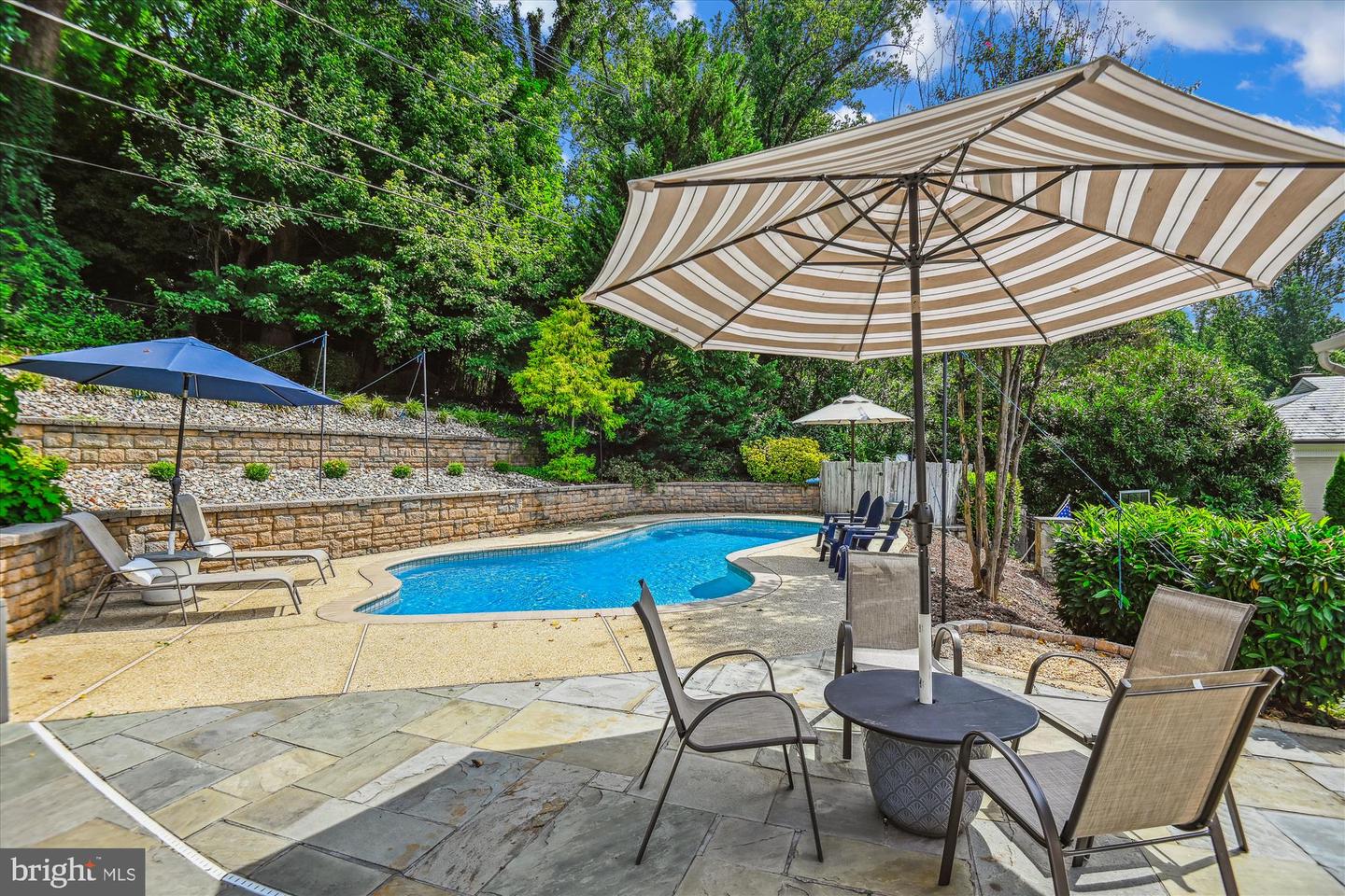 21 Buchanan Rd