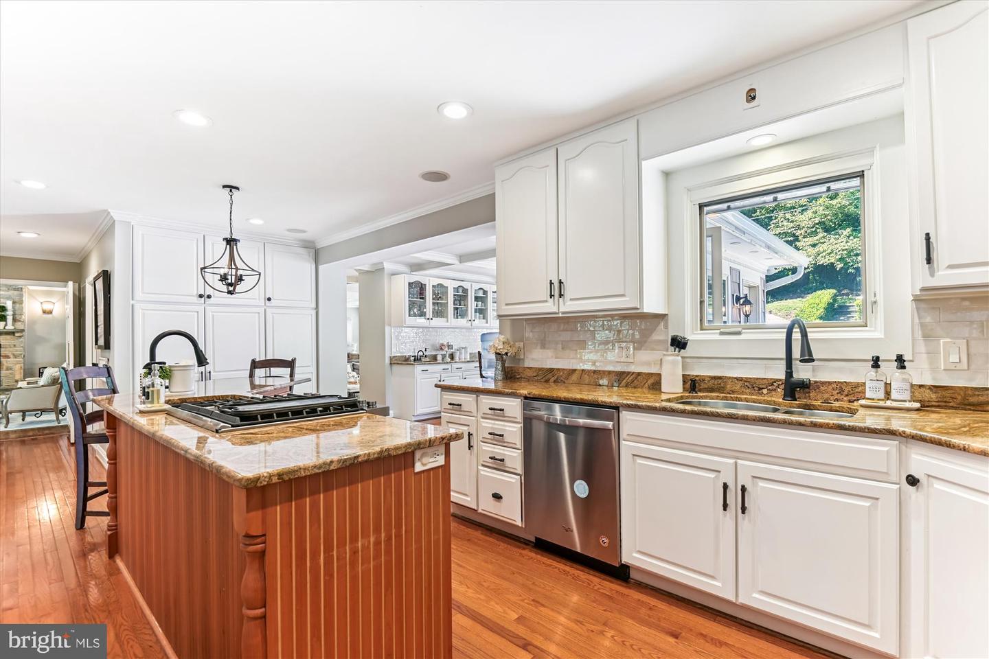 21 Buchanan Rd