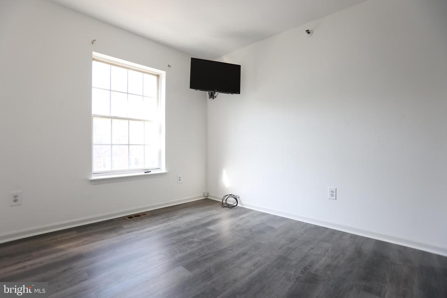 9535 GEORGIAN WAY