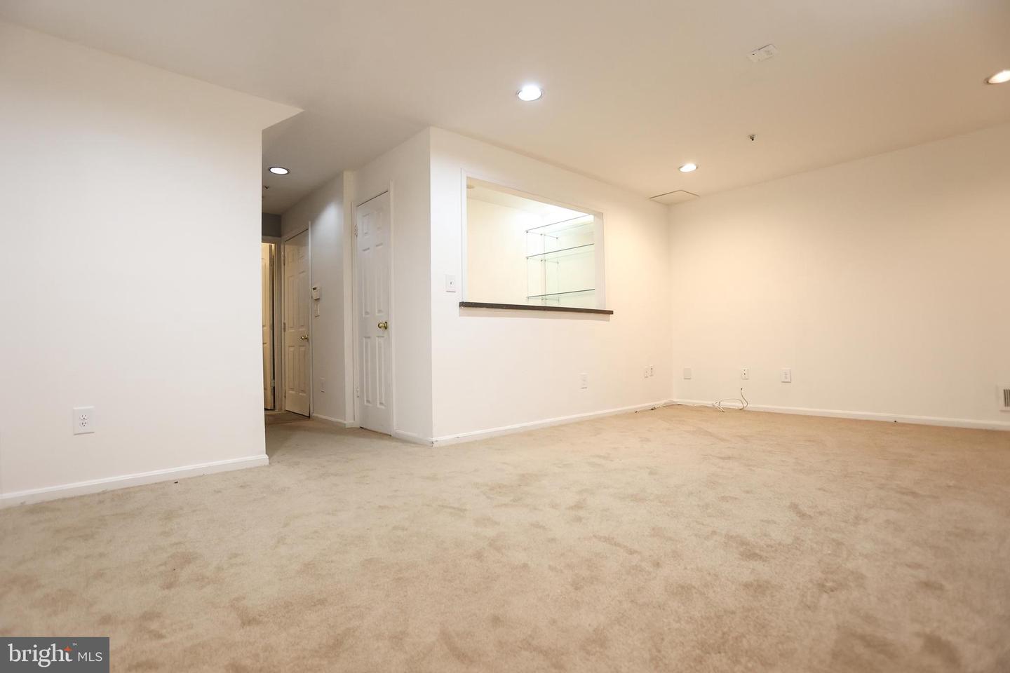 9535 GEORGIAN WAY