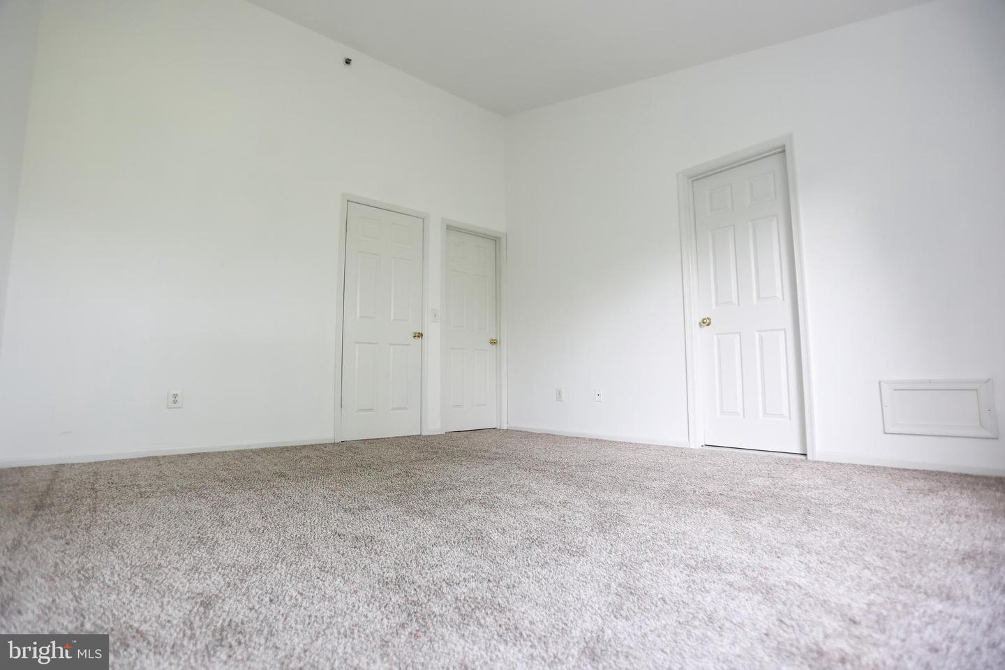 9535 GEORGIAN WAY
