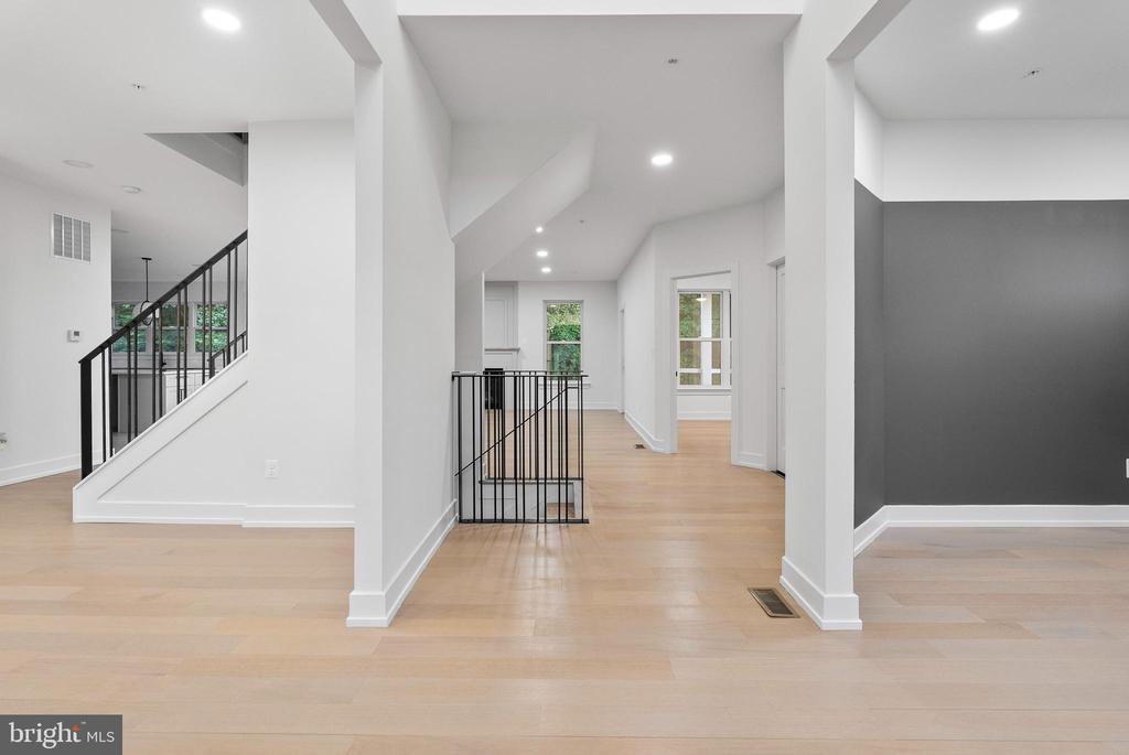 1321 NICODEMUS ROAD