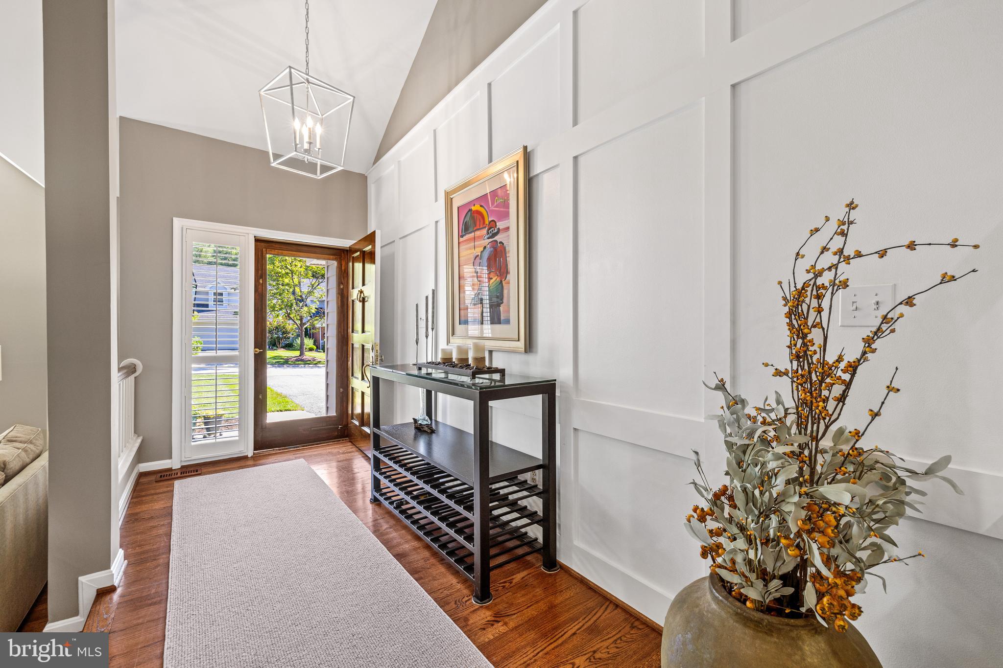 6 NEARFIELD ROAD