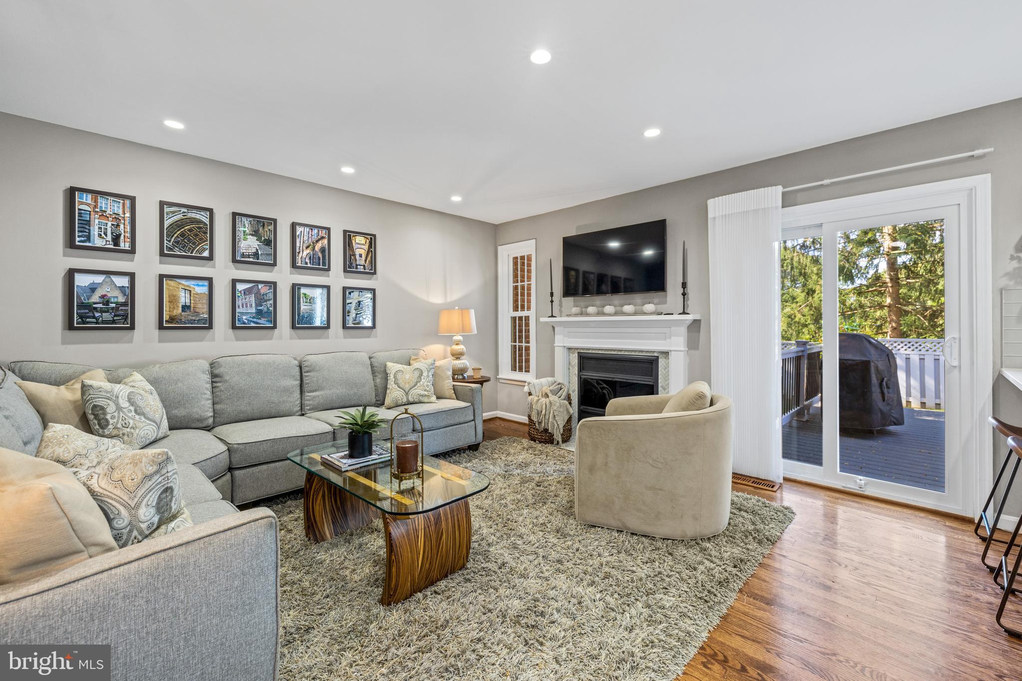 6 NEARFIELD ROAD