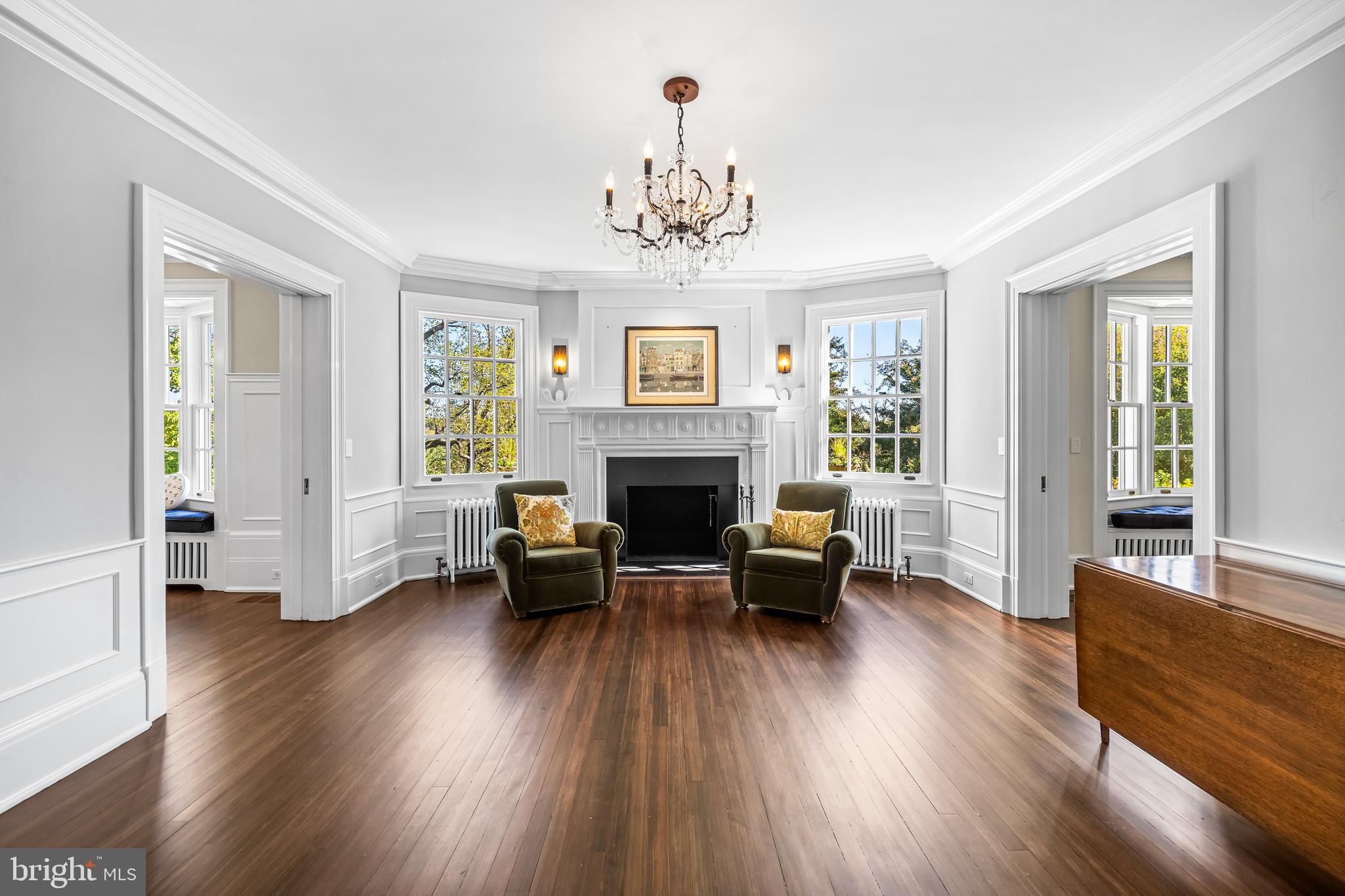7506 L'HIRONDELLE CLUB ROAD
