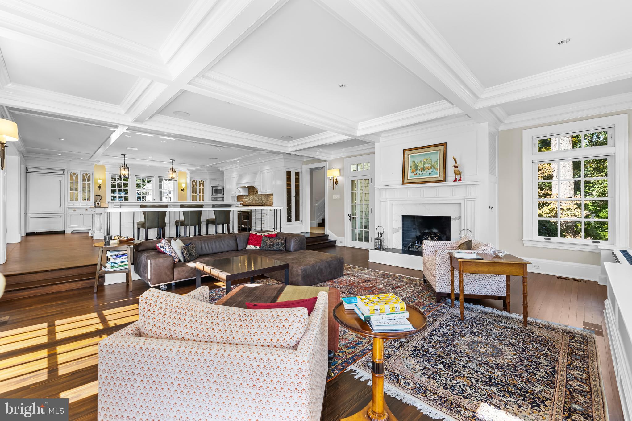 7506 L'HIRONDELLE CLUB ROAD