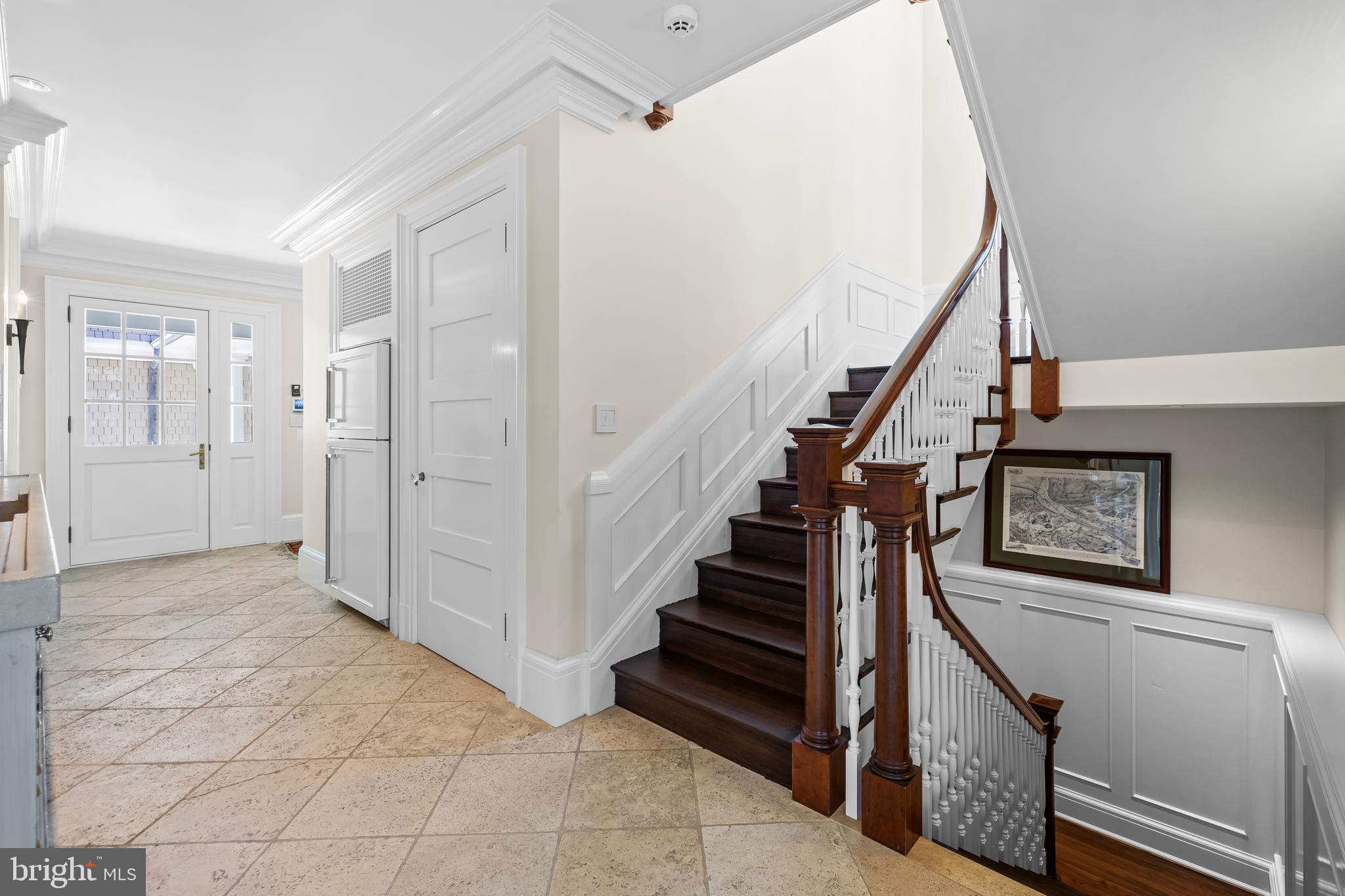 7506 L'HIRONDELLE CLUB ROAD