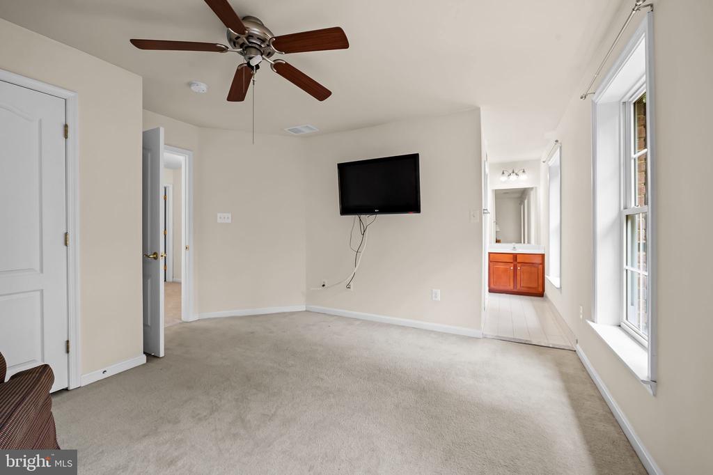 19110 TIMOTHYS MANOR COURT