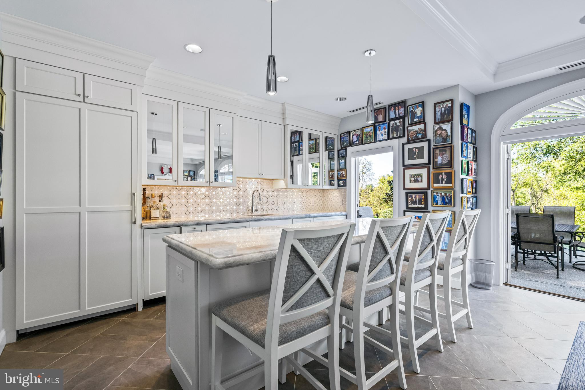 1421 WINE SPRING