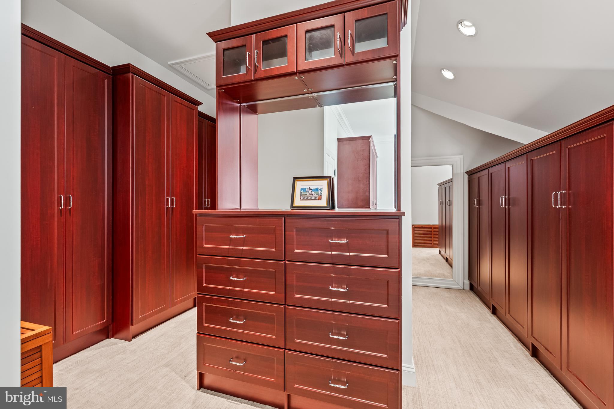 1421 WINE SPRING