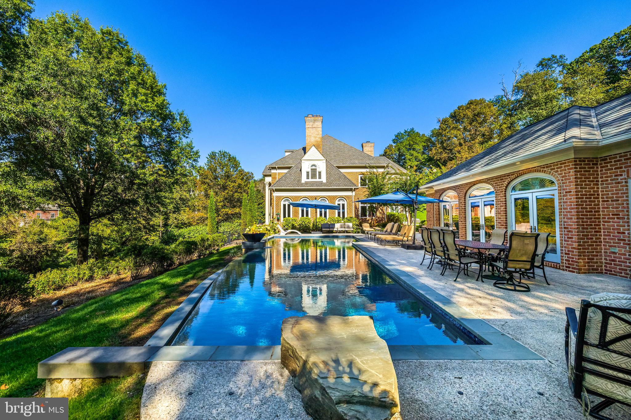 1421 WINE SPRING
