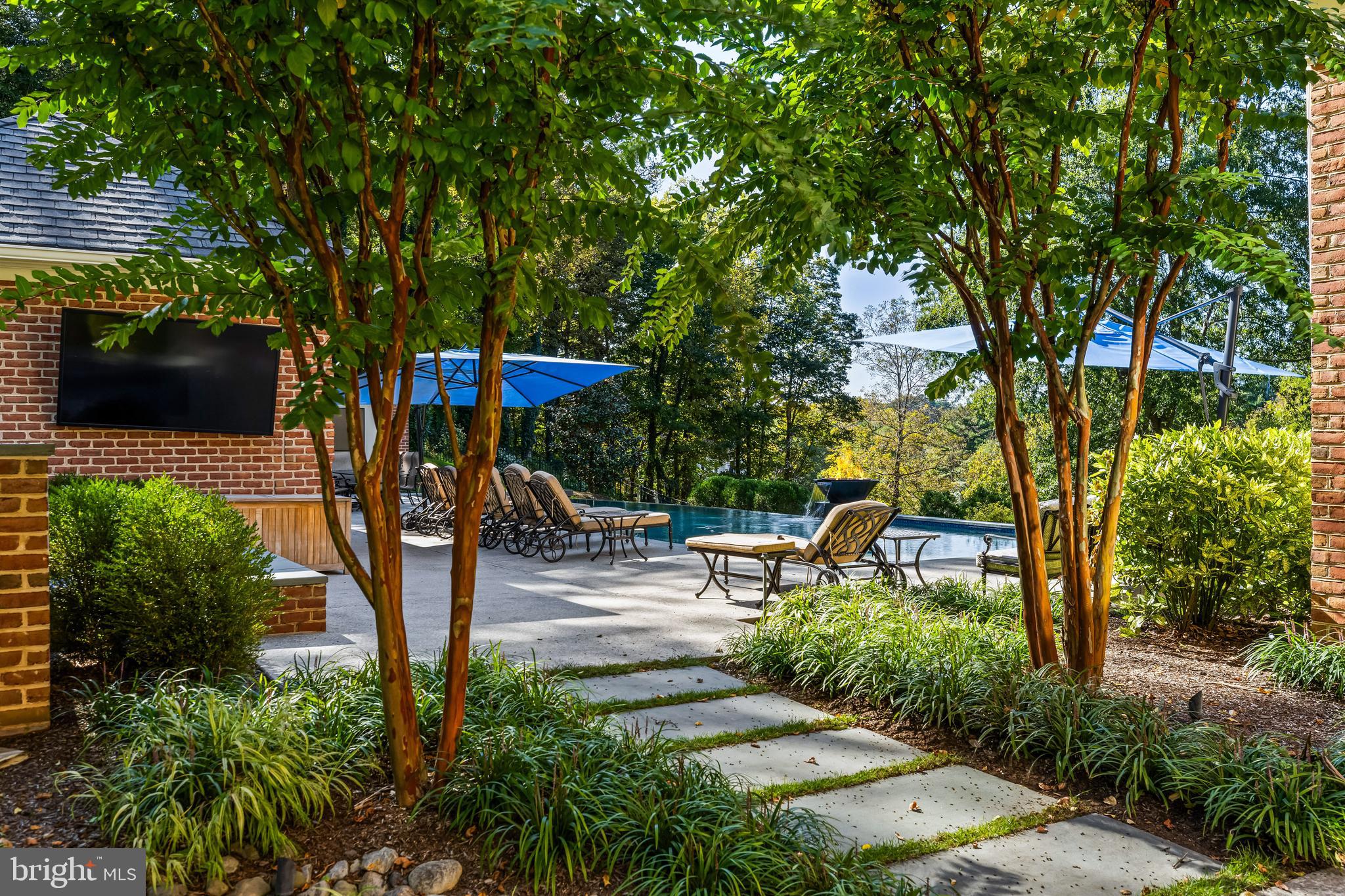 1421 WINE SPRING